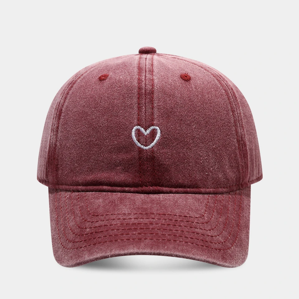 Artistic Small Love Embroidered Soft Top Fashion Cap Women's Summer Outdoor Simple Washed Baseball Cap