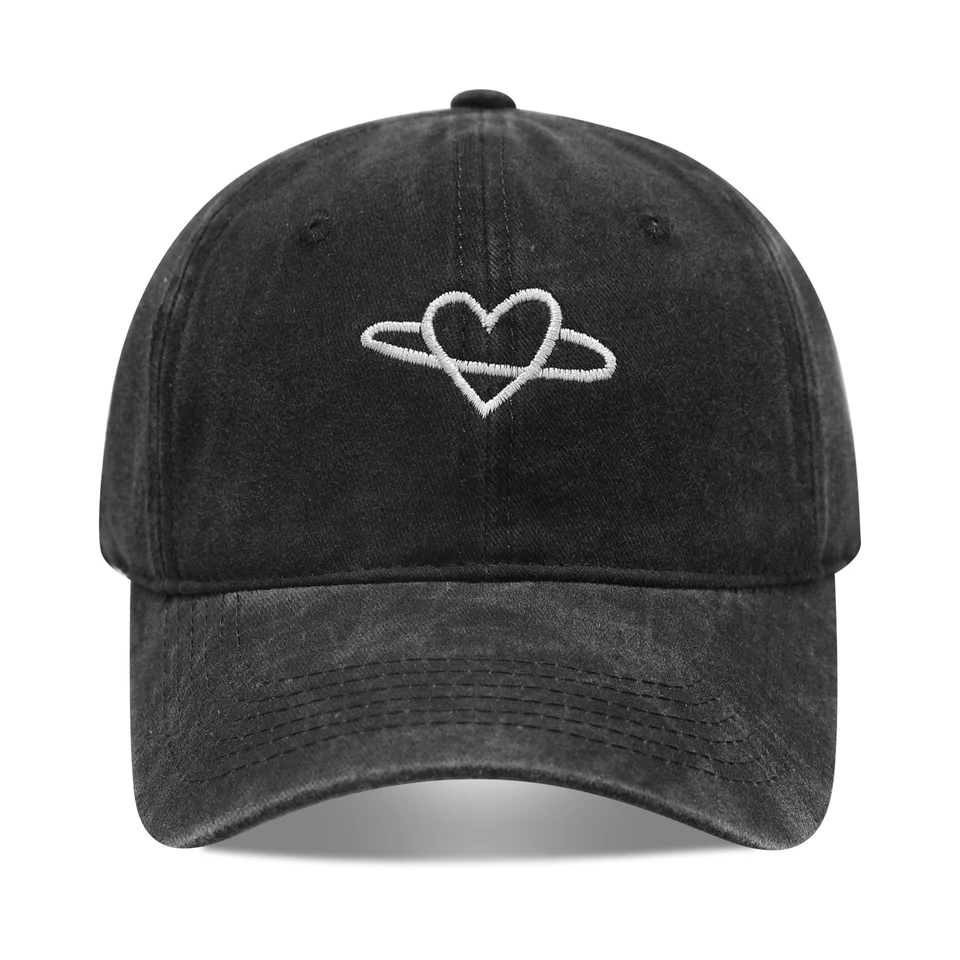 Artistic Small Love Embroidered Soft Top Fashion Cap Women's Summer Outdoor Simple Washed Baseball Cap