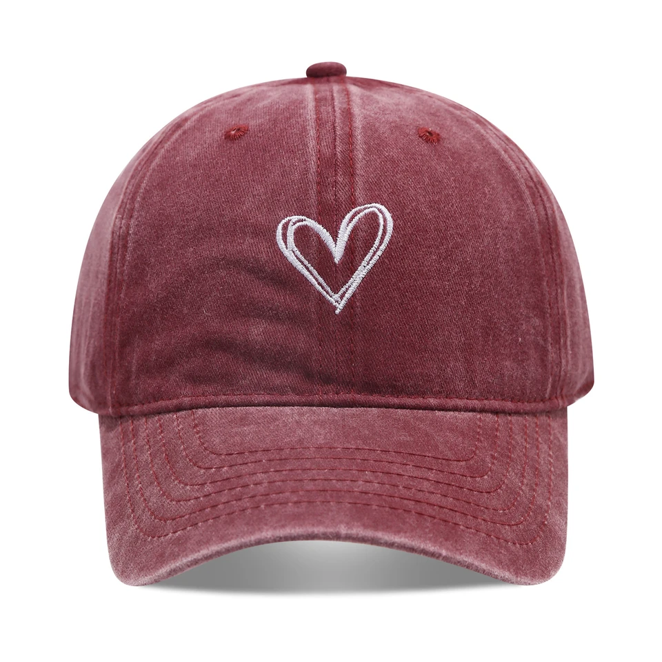 Artistic Small Love Embroidered Soft Top Fashion Cap Women's Summer Outdoor Simple Washed Baseball Cap